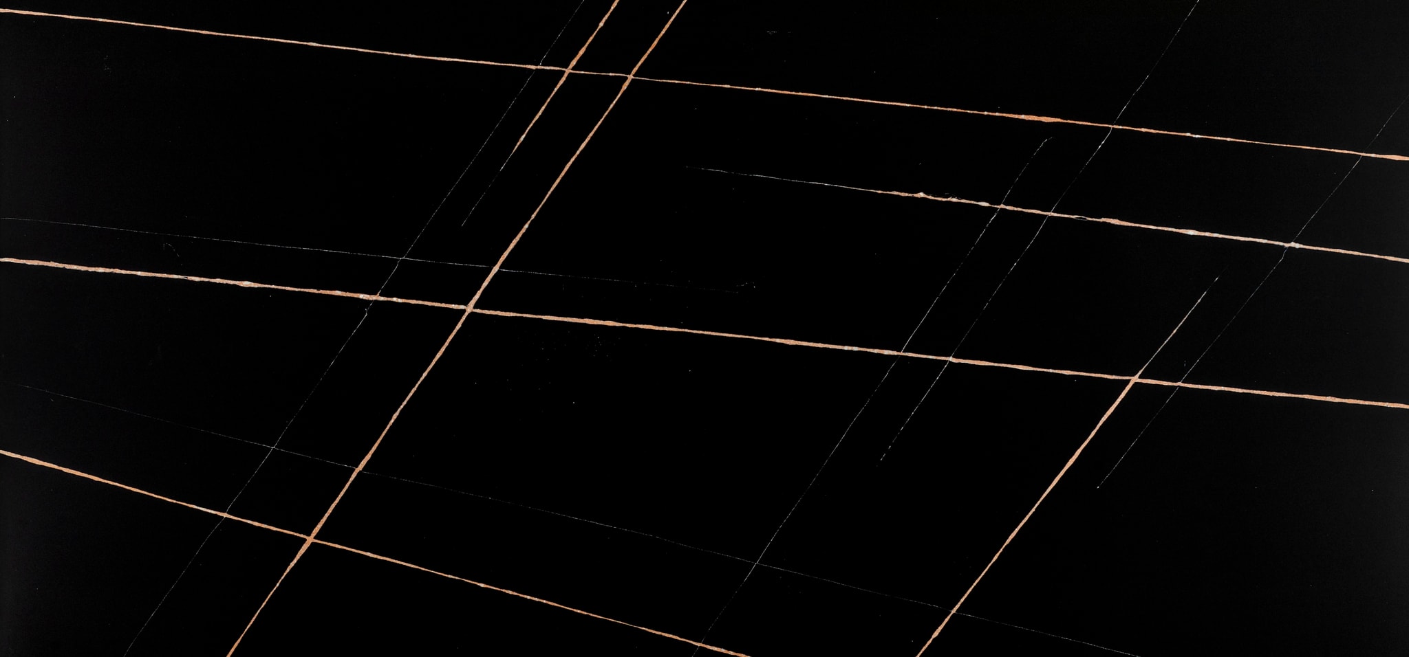 Текстура Sahara Noir (BQ9700) — Vicostone